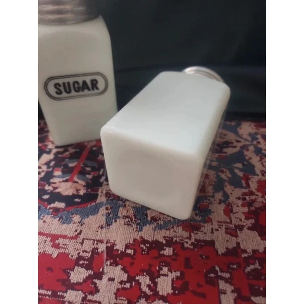1930s 40s McKee Milkglass shakers